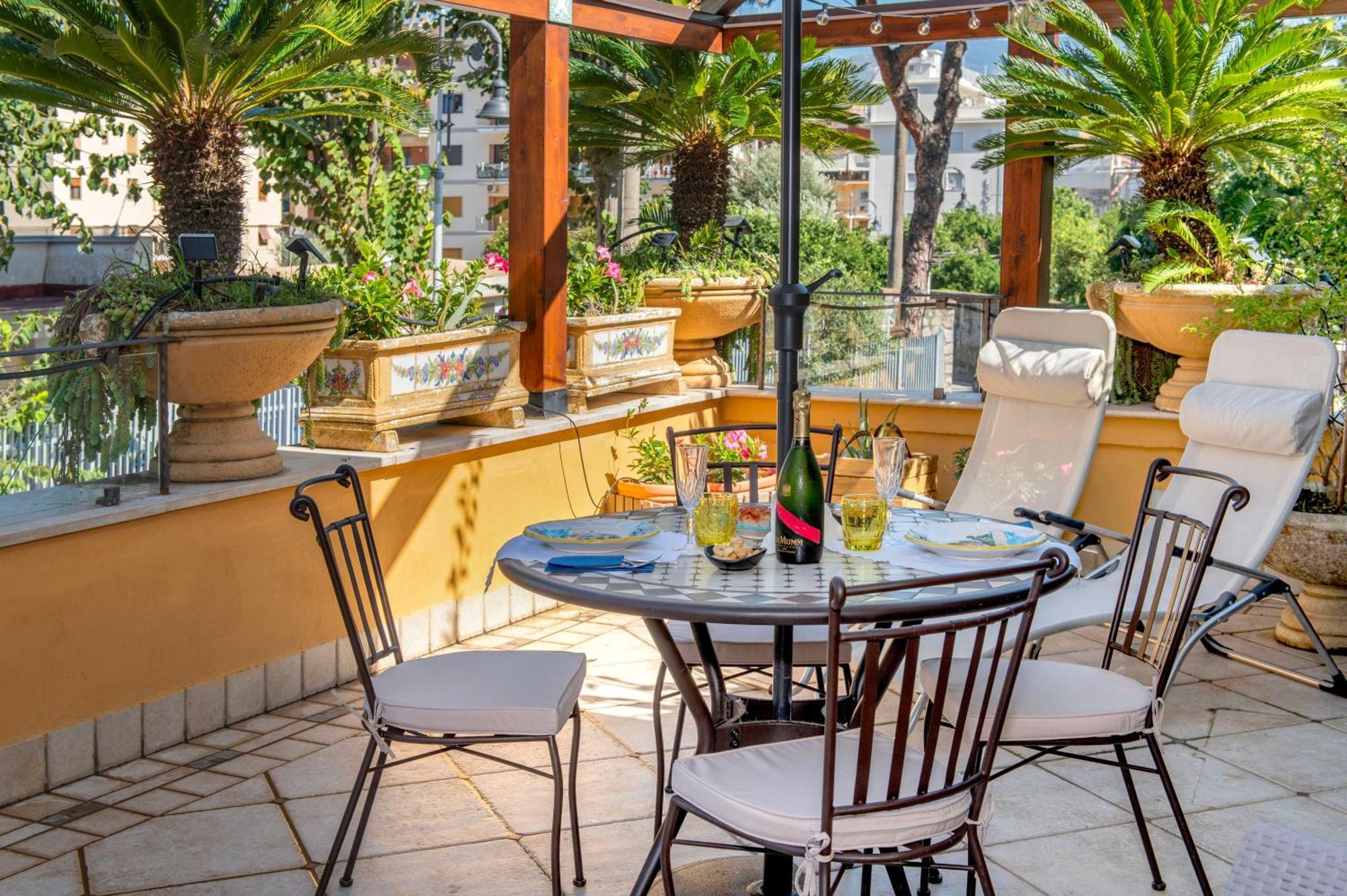 Bed and Breakfast Relais Sorrento Terrace&Relax Exterior foto