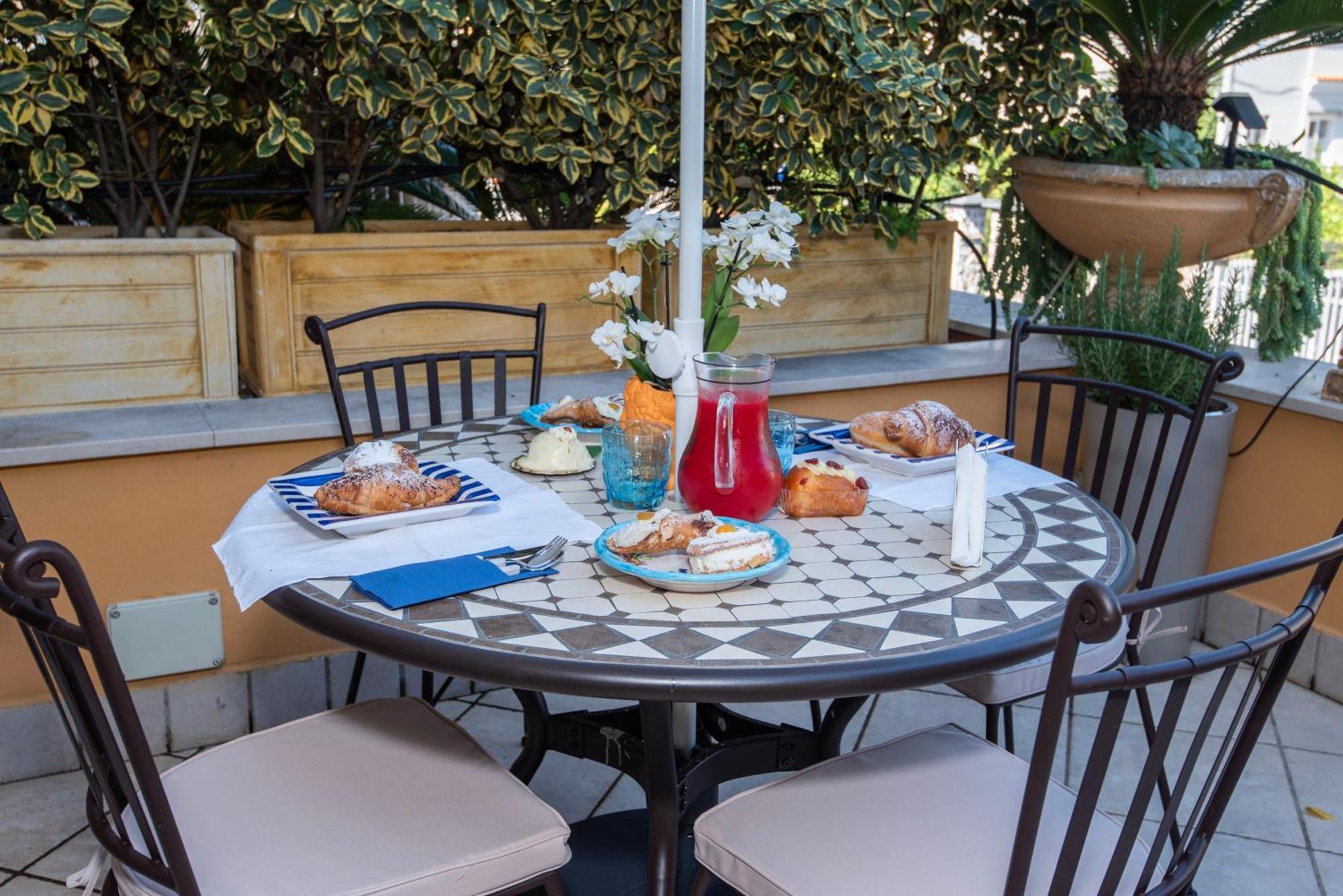 Bed and Breakfast Relais Sorrento Terrace&Relax Exterior foto